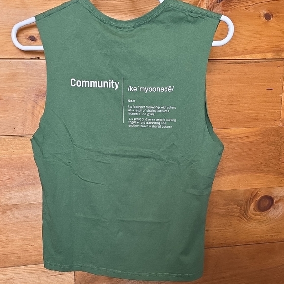 ZYIA ACTIVE Pine Community Muscle Tank. NWT 100% Cotton. - Picture 3 of 5